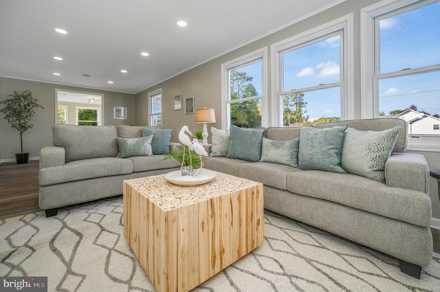 341 Blackwell ROAD