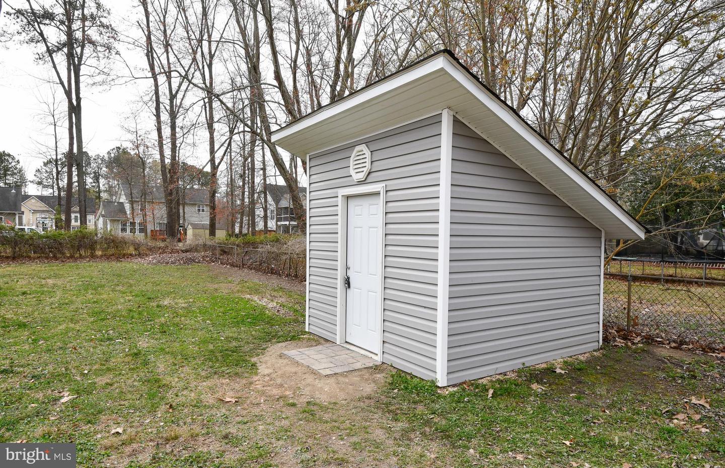 206 Locust AVENUE