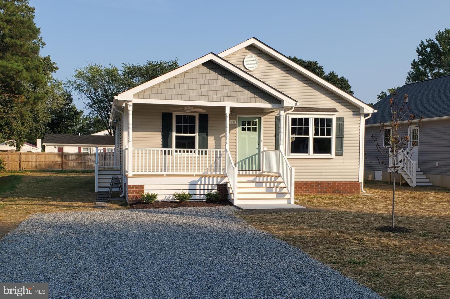 318 2nd Street