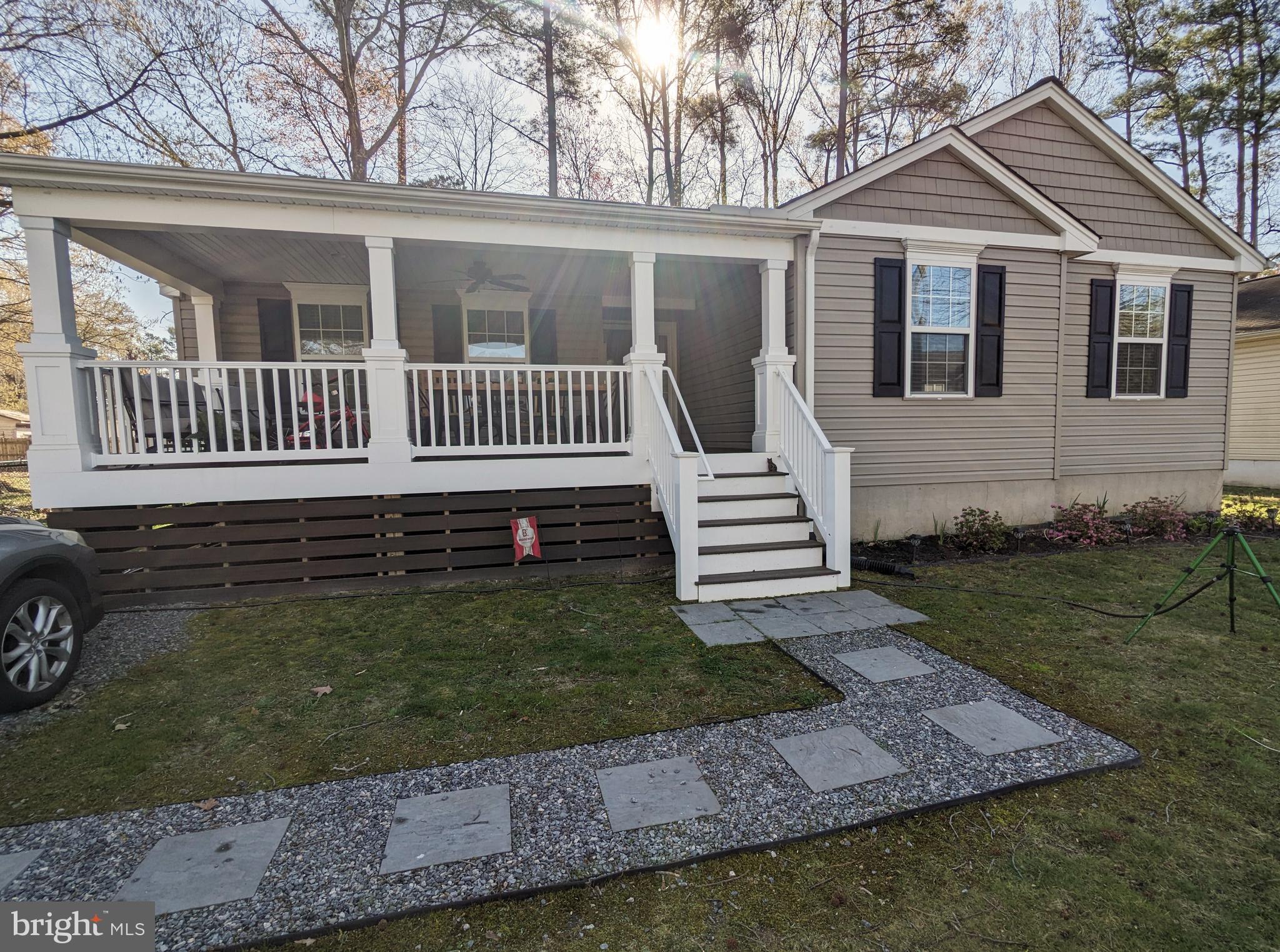 38 Westmoreland Dr