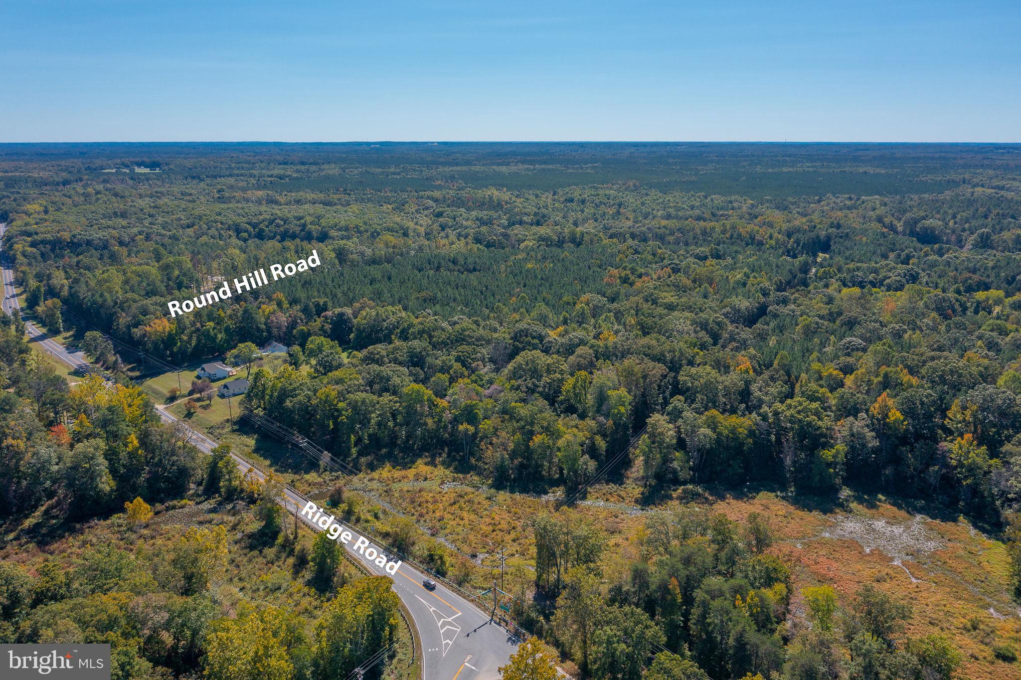 Round Hill Road & Ridge Road