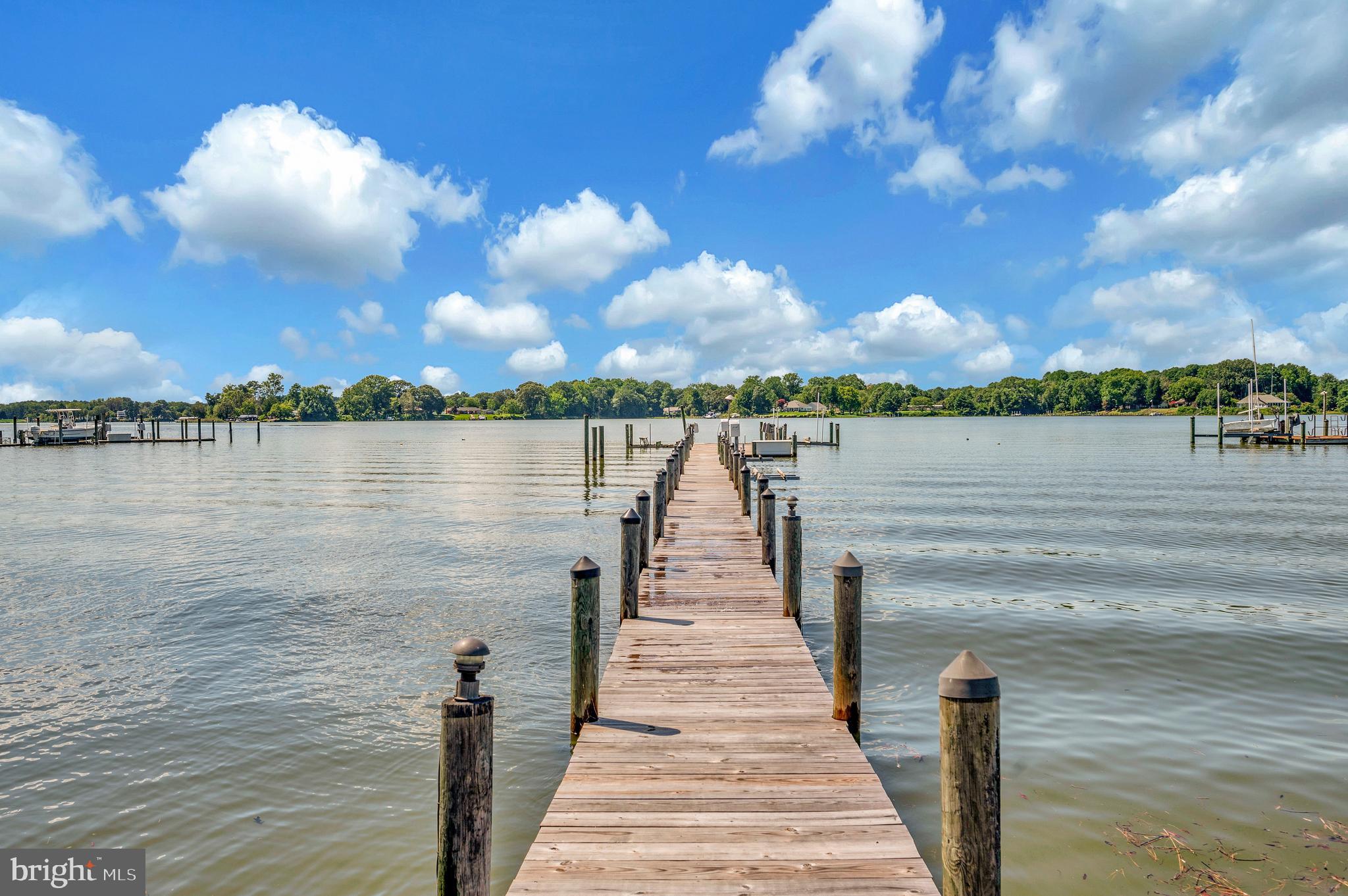 467 GRANDVIEW LANDING