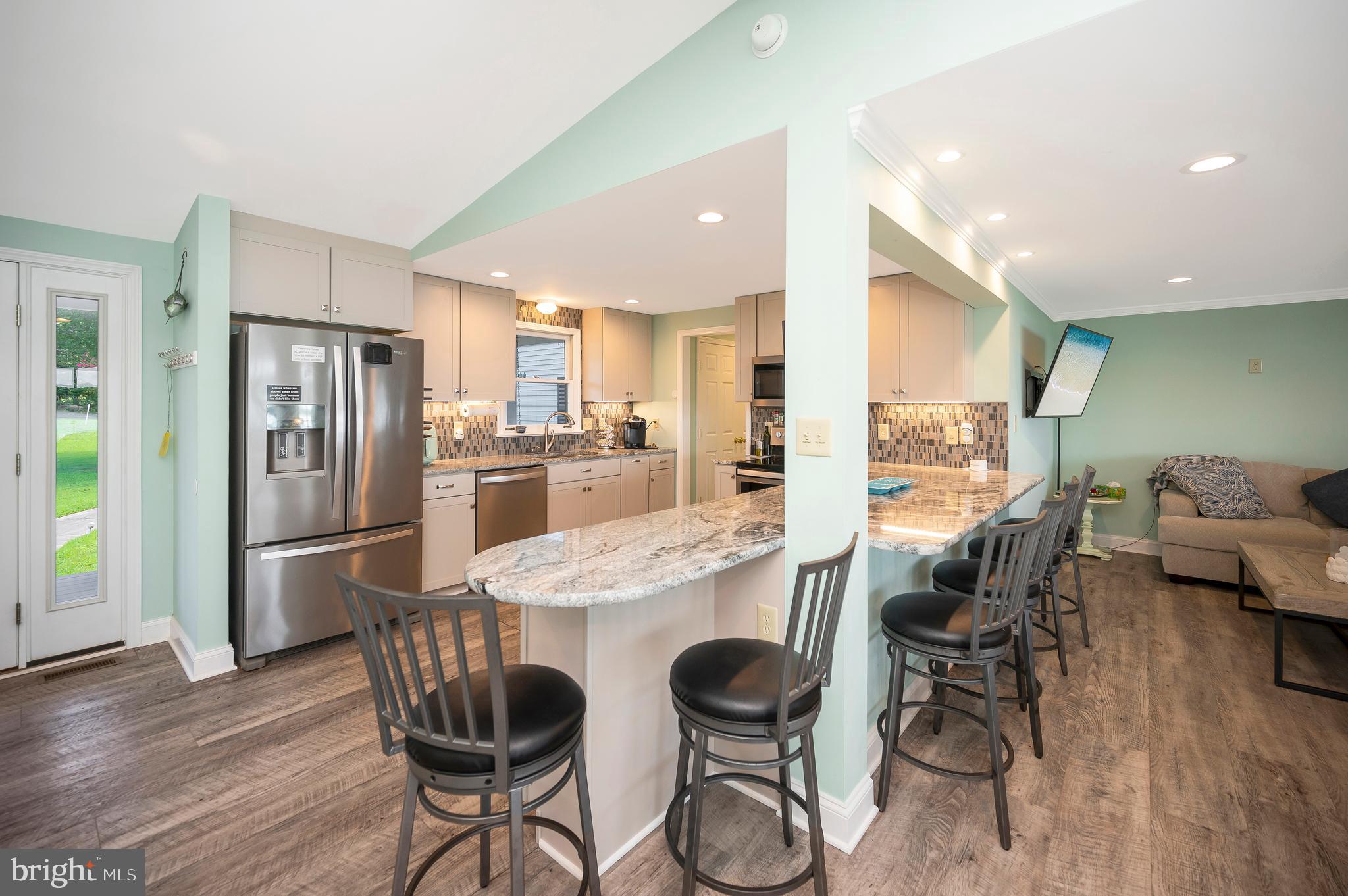 467 GRANDVIEW LANDING