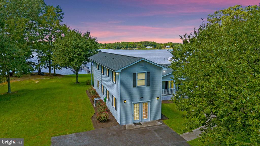 467 GRANDVIEW LANDING