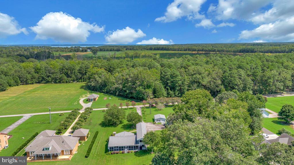 467 GRANDVIEW LANDING
