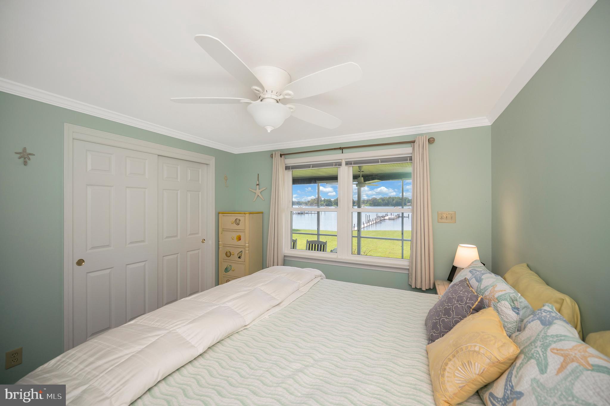 467 GRANDVIEW LANDING