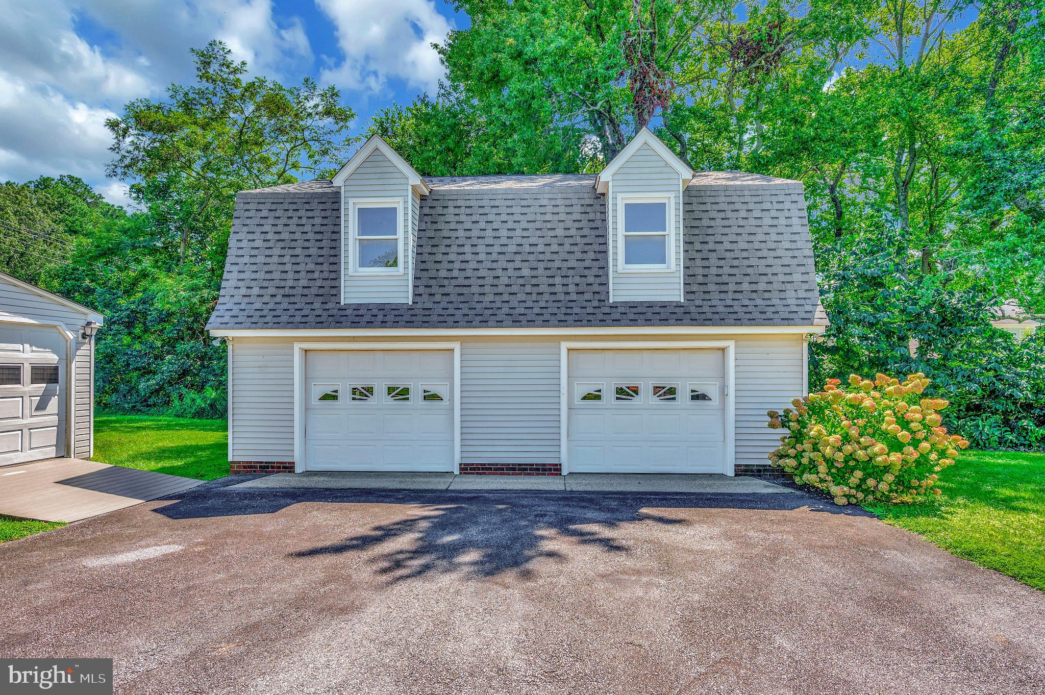 467 GRANDVIEW LANDING