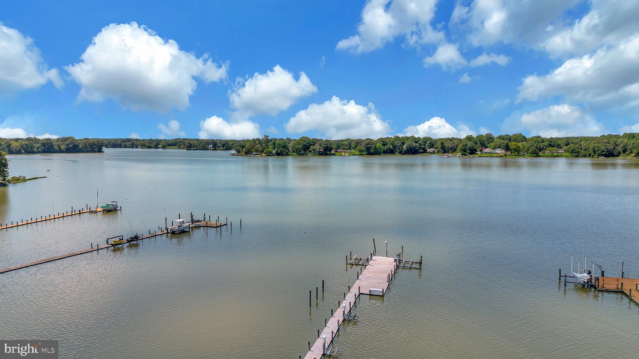 467 GRANDVIEW LANDING