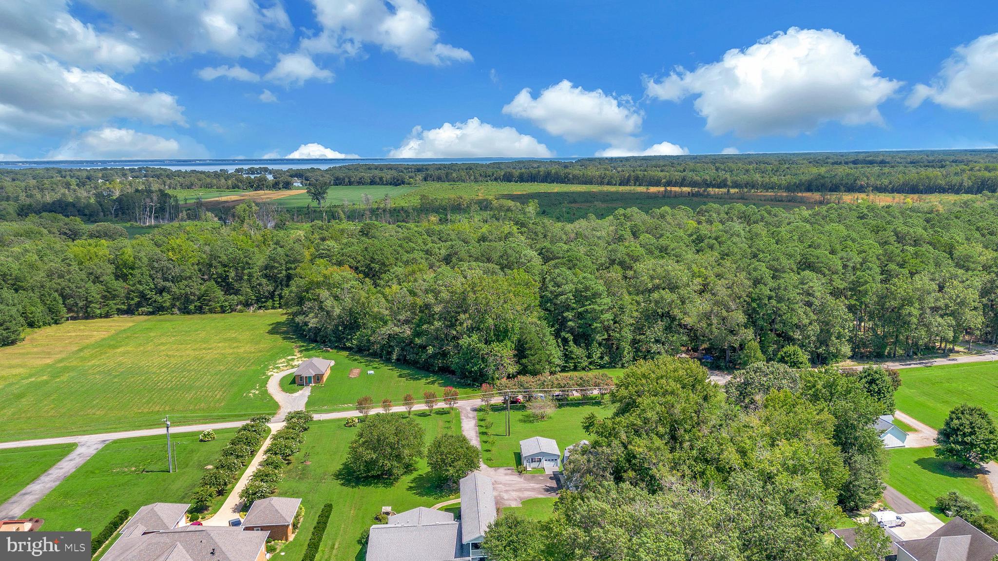 467 GRANDVIEW LANDING