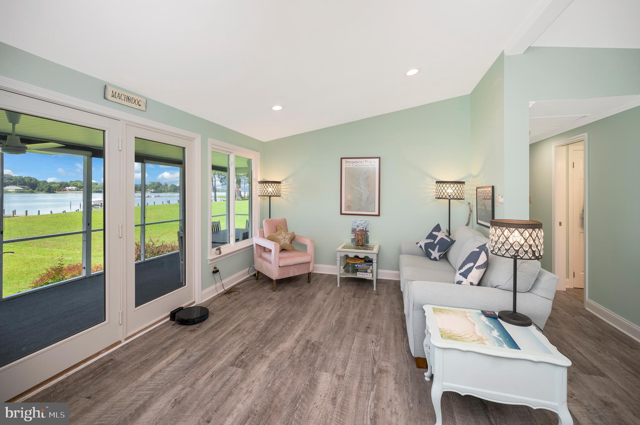 467 GRANDVIEW LANDING