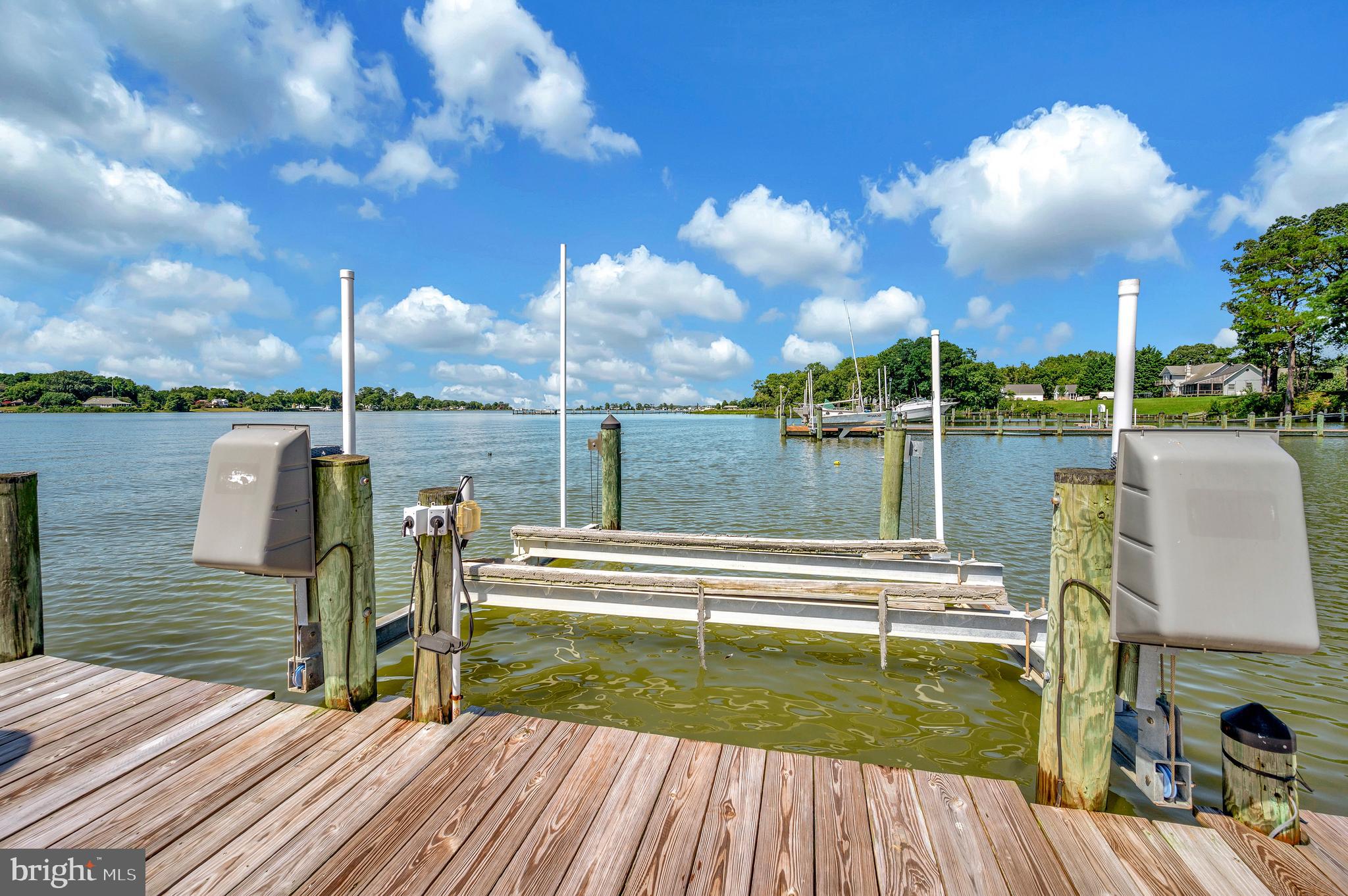467 GRANDVIEW LANDING