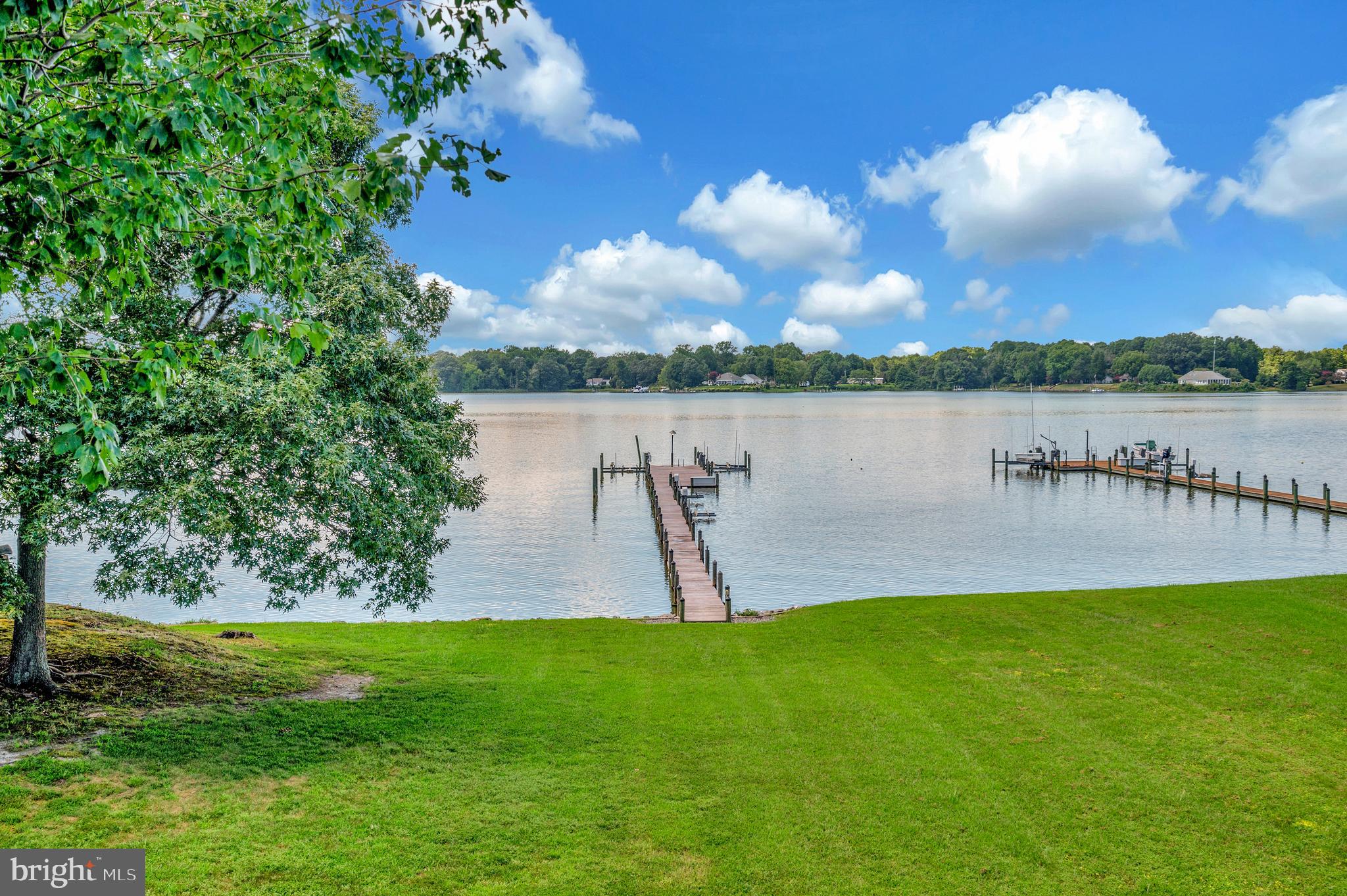 467 GRANDVIEW LANDING