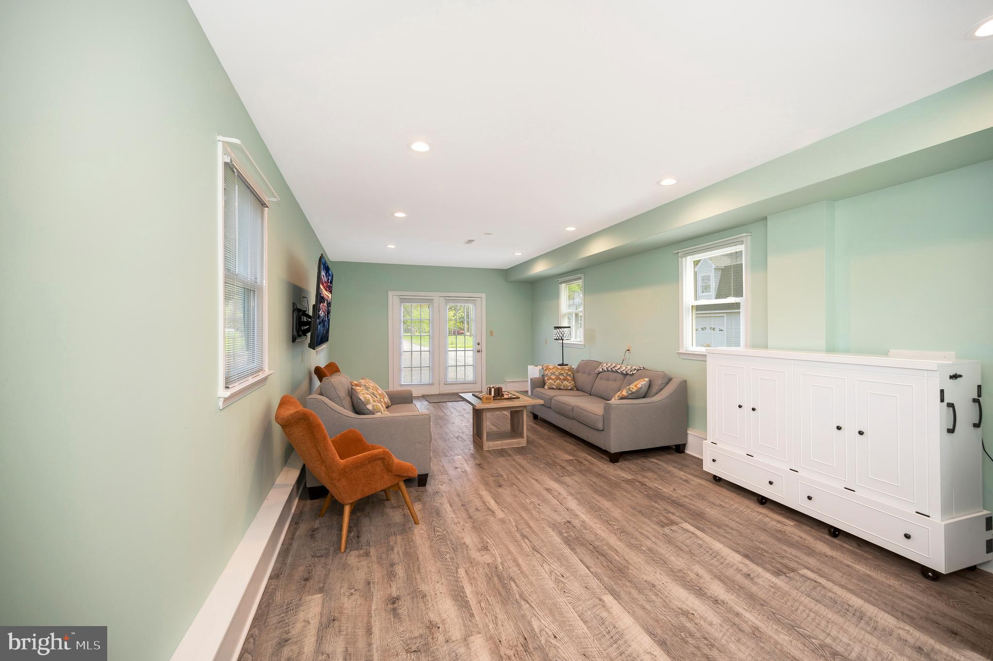 467 GRANDVIEW LANDING
