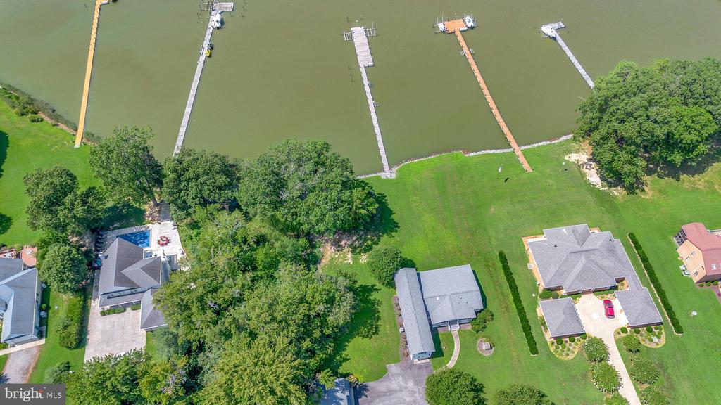 467 GRANDVIEW LANDING