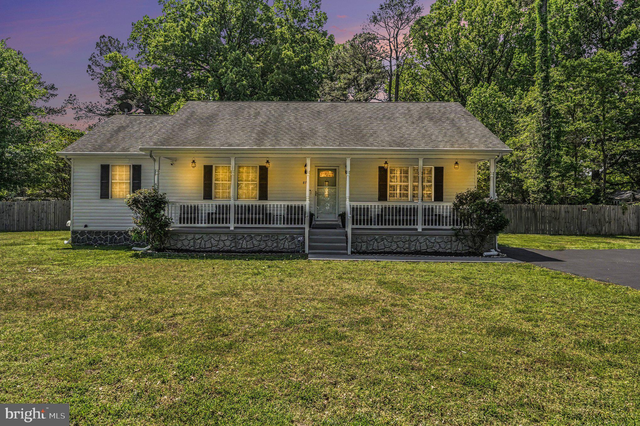 87 CEDAR LANE