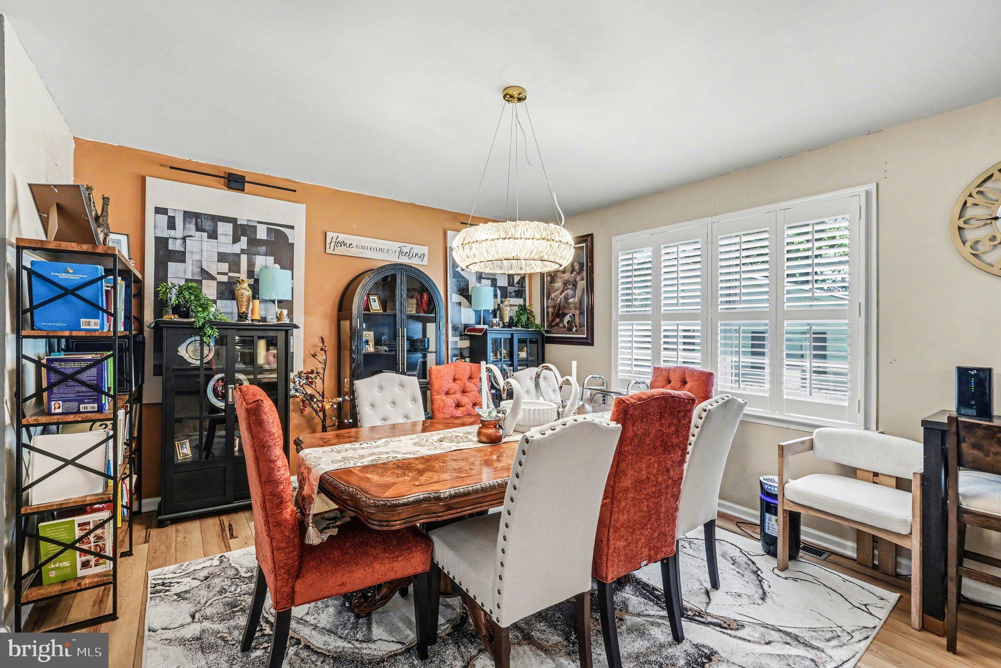 87 CEDAR LANE