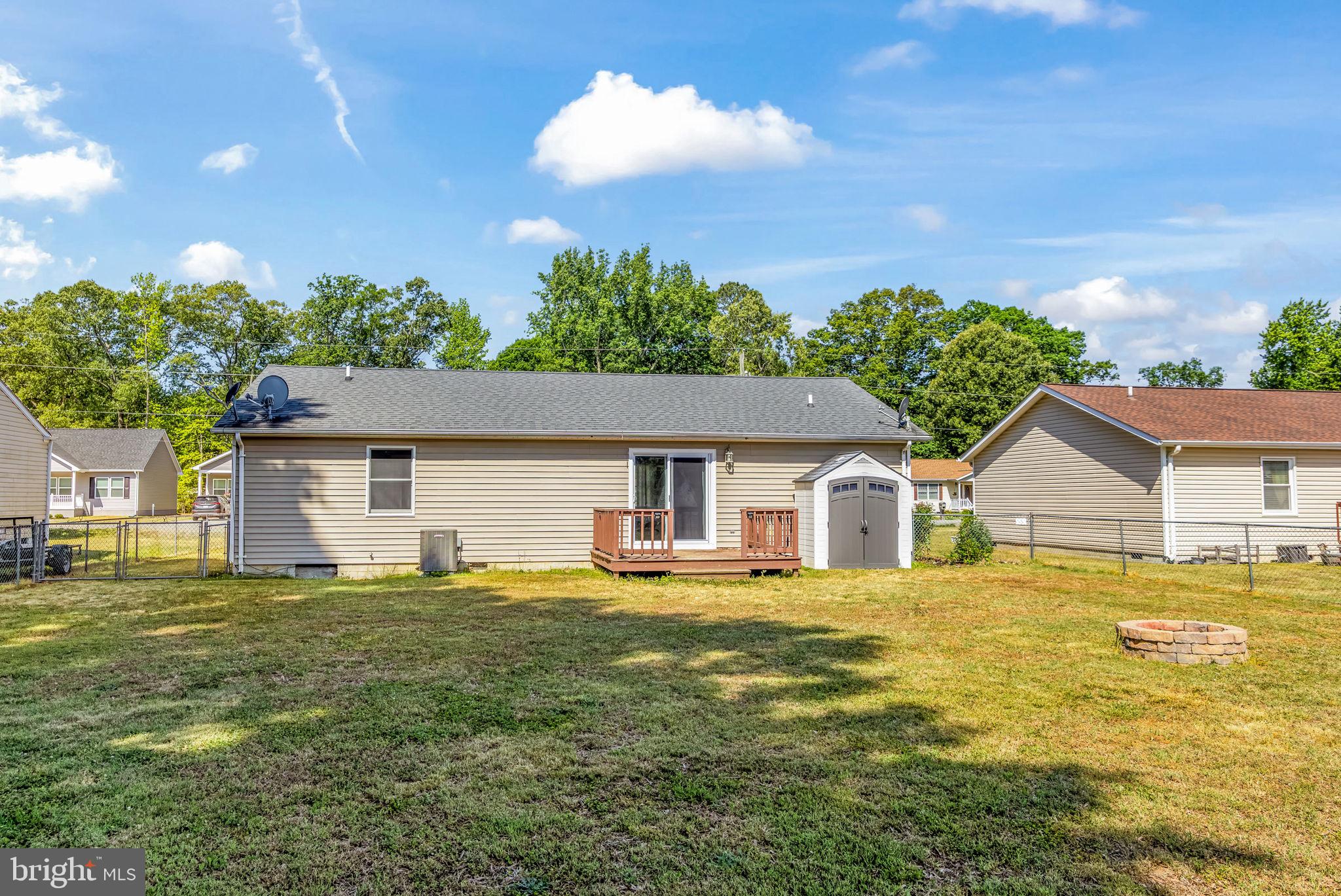 234 HOLLY WAY