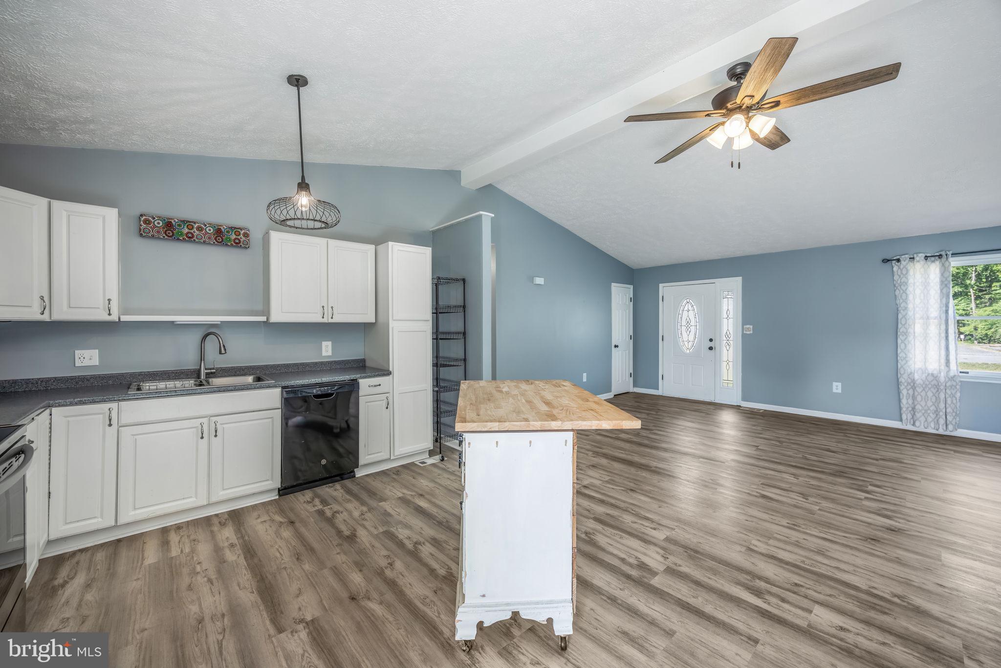 234 HOLLY WAY