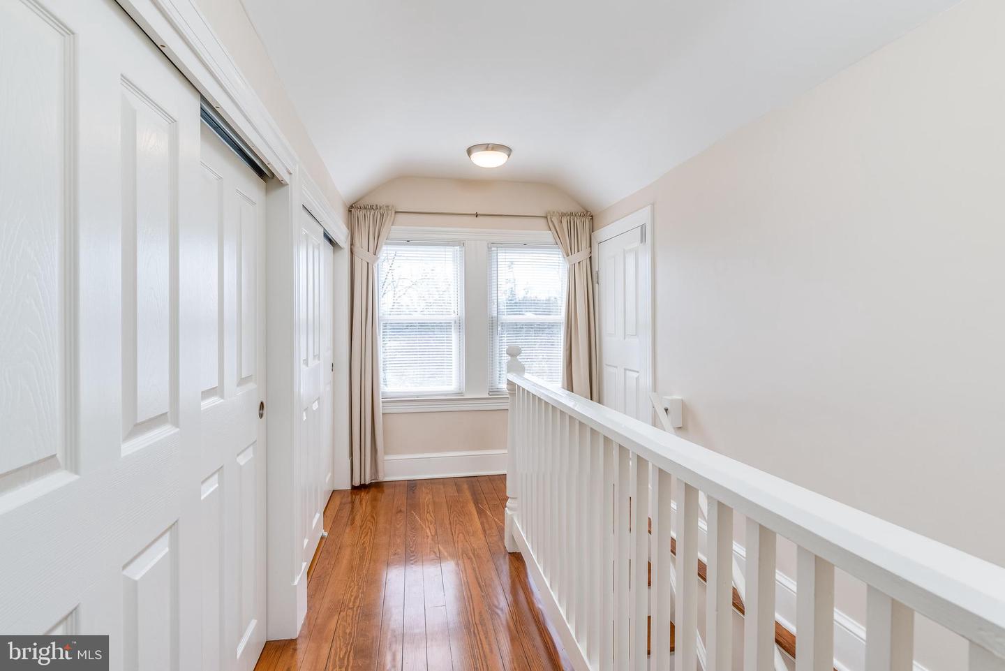 1123 Woodland AVENUE