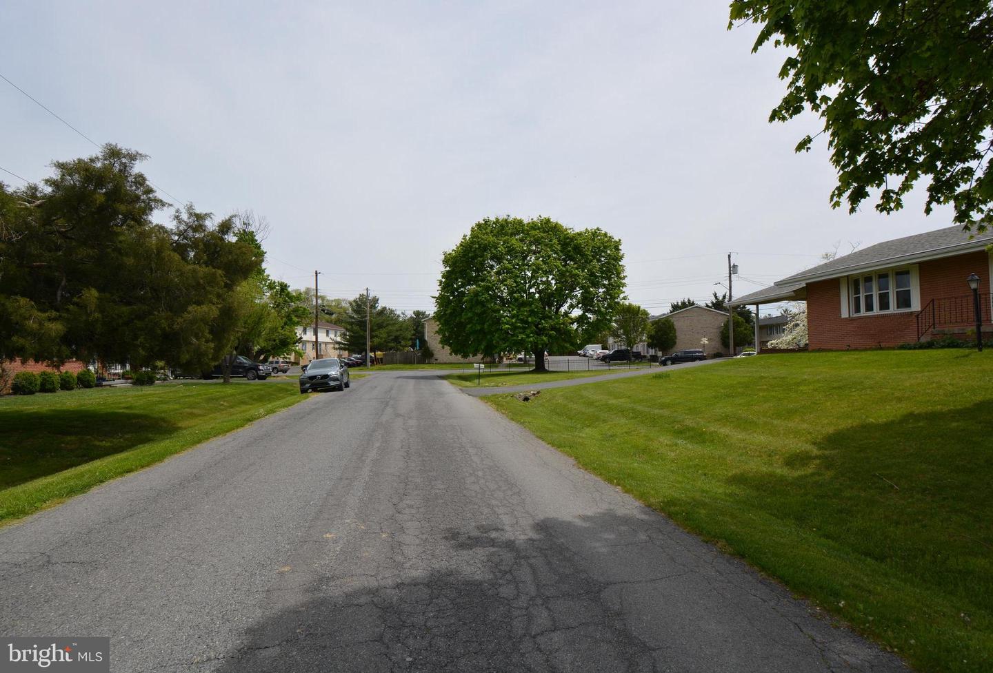 101 Locust AVENUE