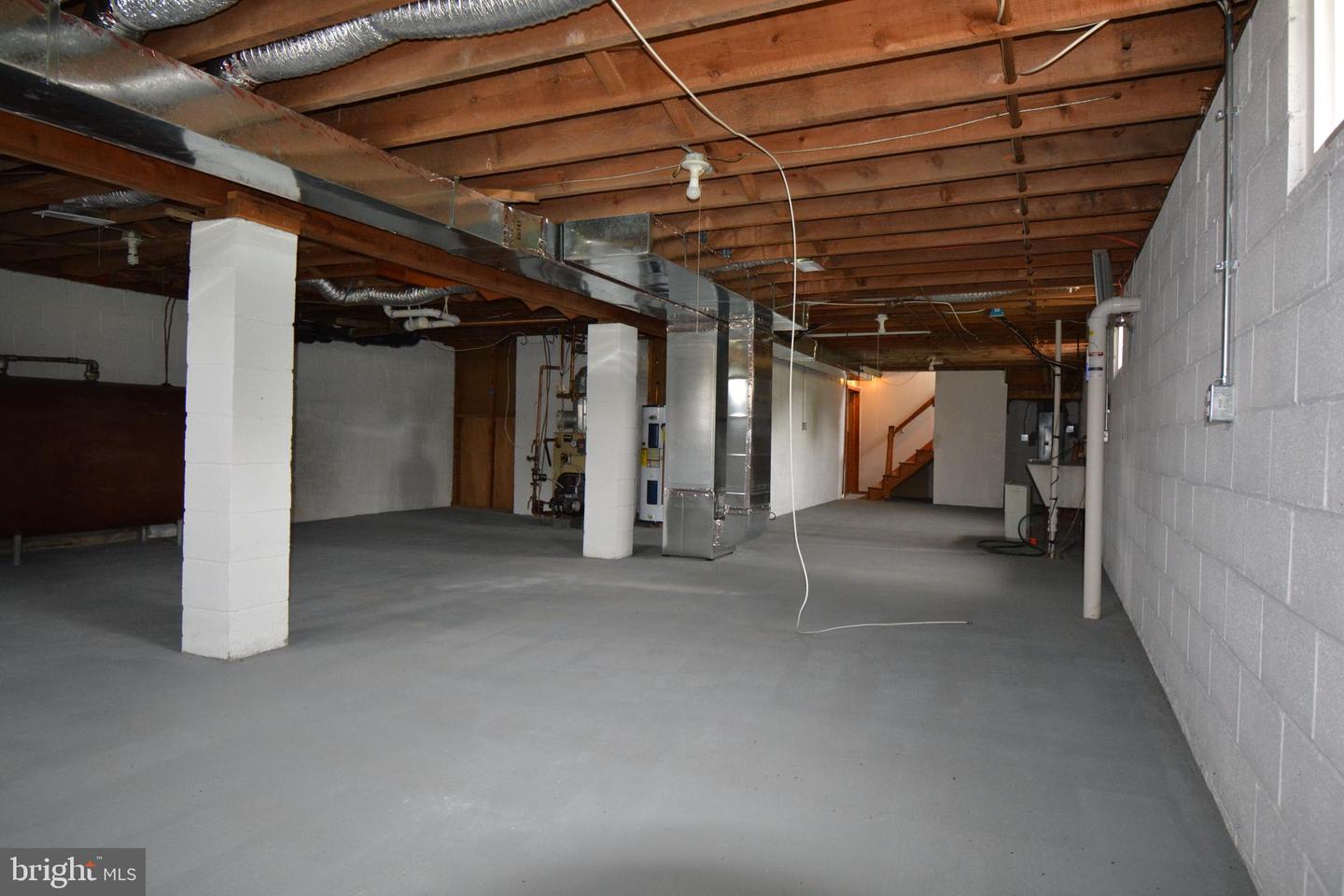 101 Locust AVENUE