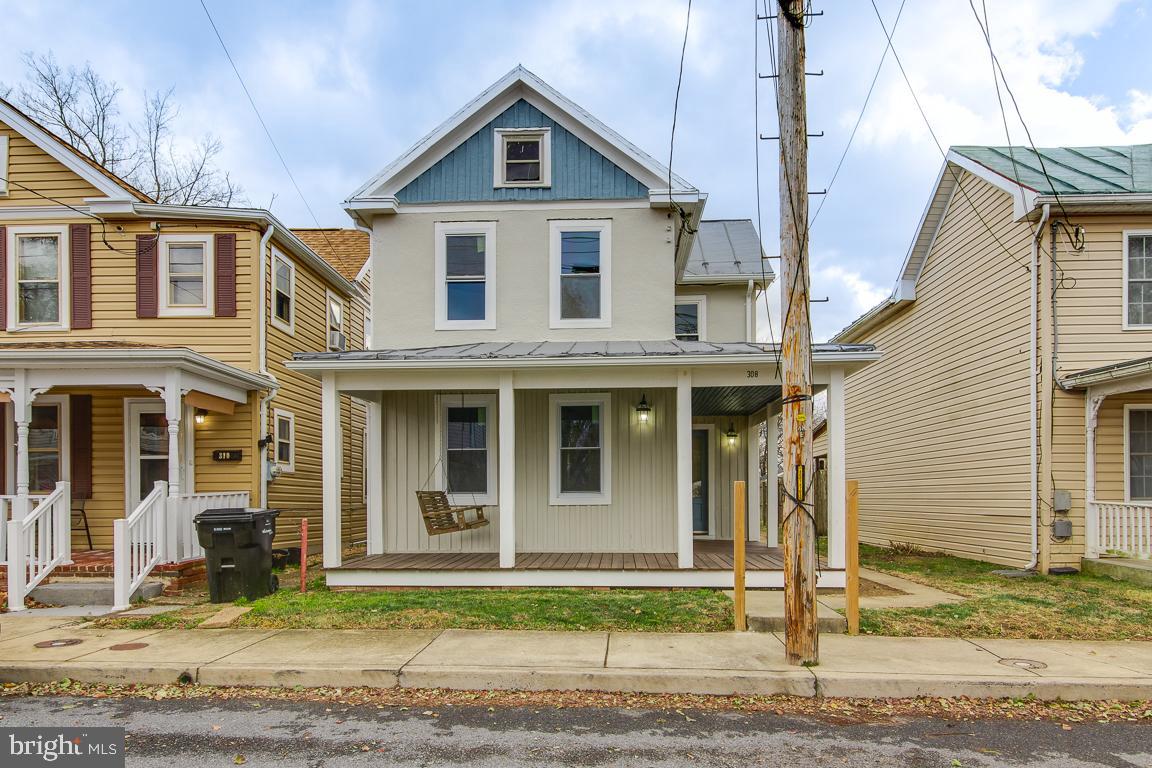 308 Highland AVENUE