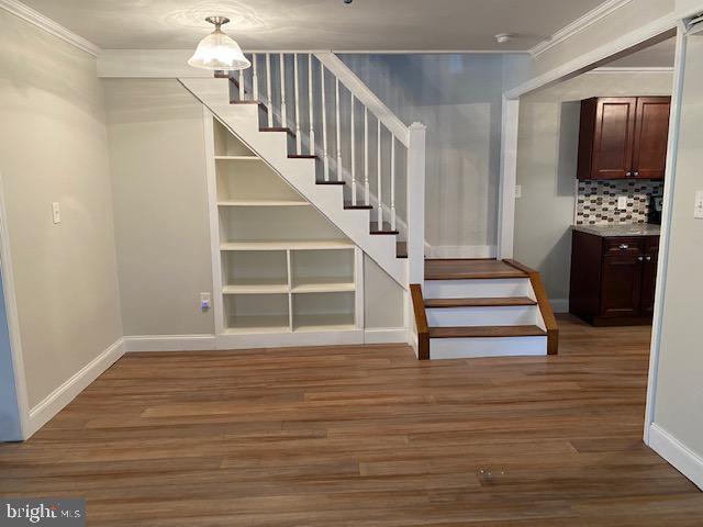 308 Highland AVENUE