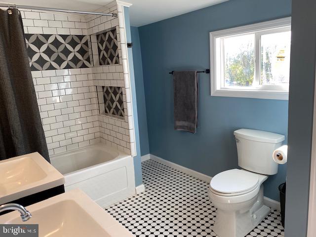 308 Highland AVENUE
