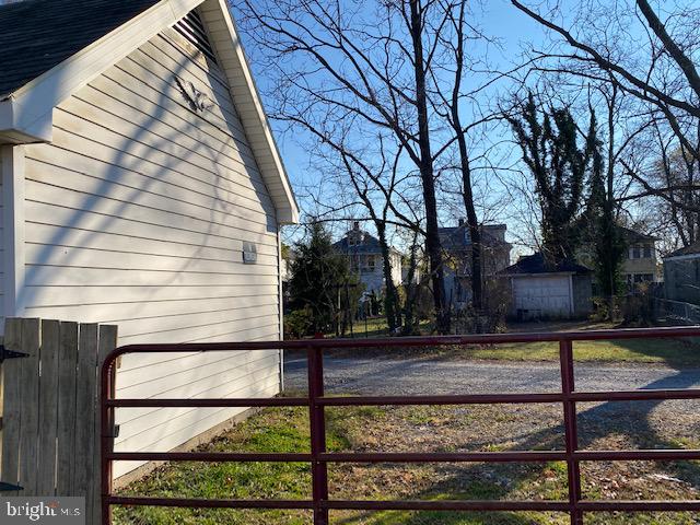 308 Highland AVENUE