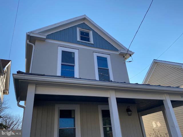 308 Highland AVENUE