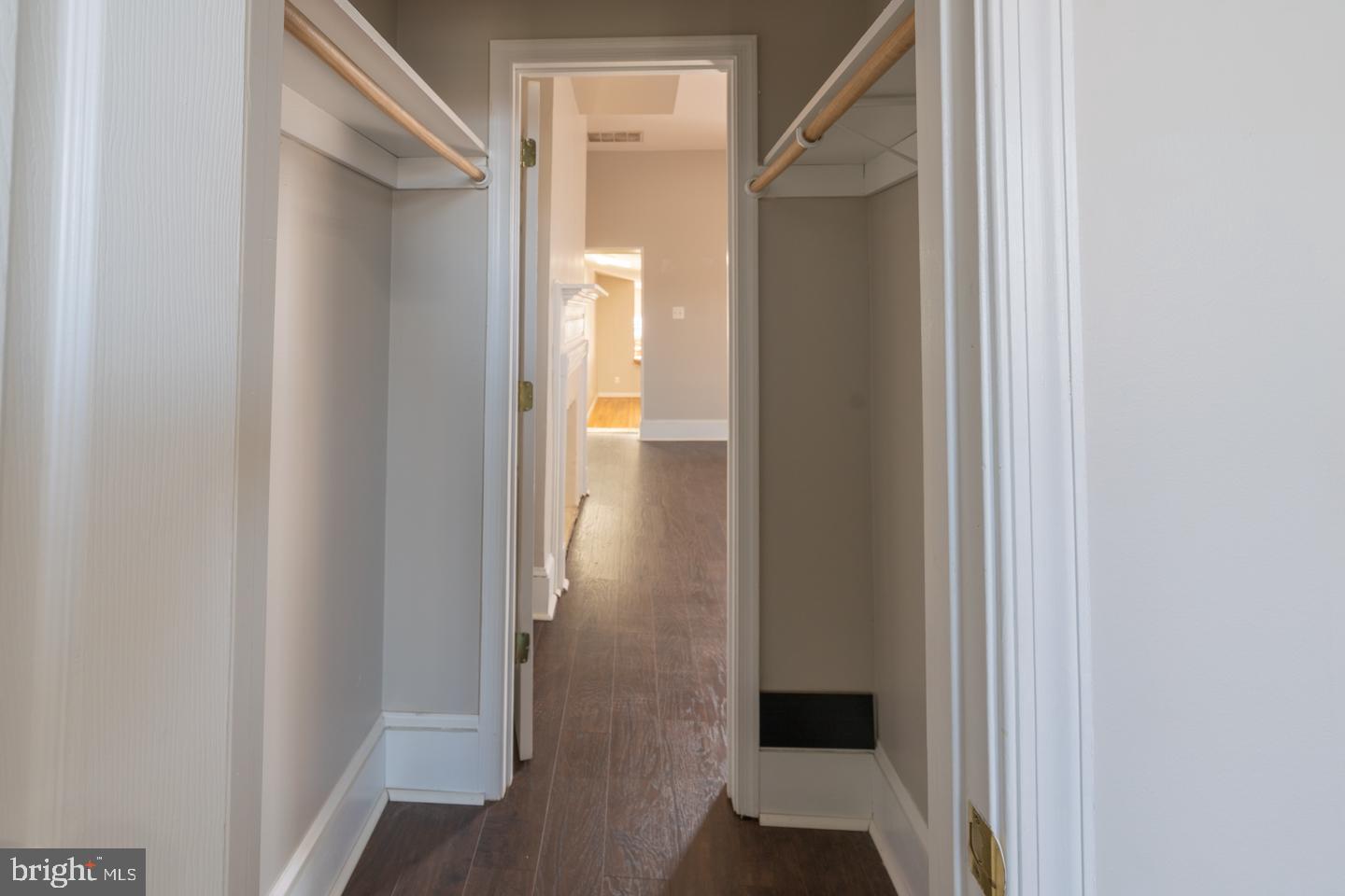 104 S Loudoun STREET Unit: 1
