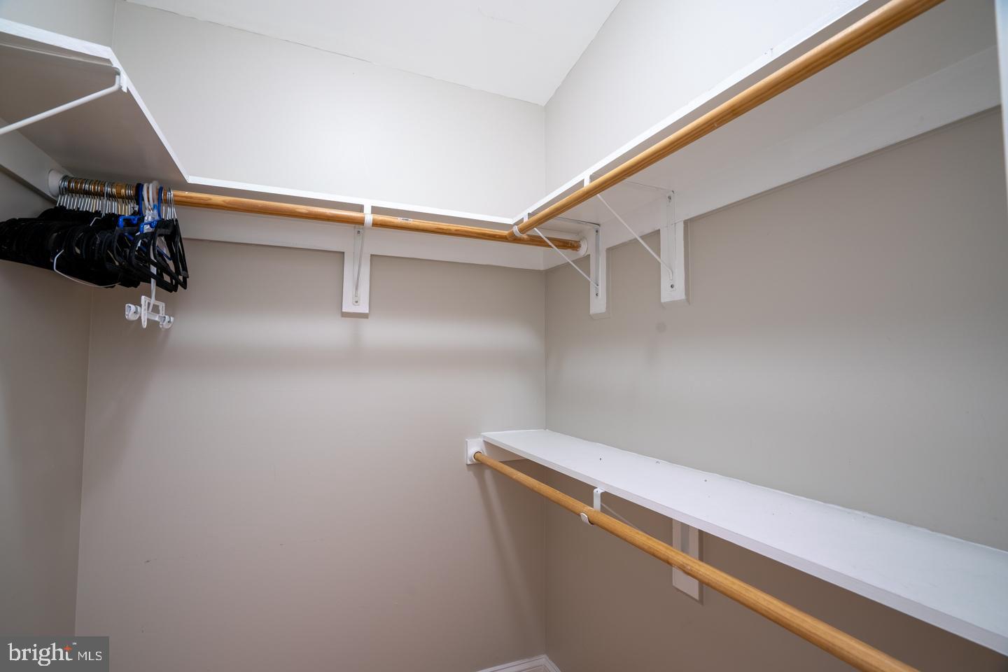 104 S Loudoun STREET Unit: 1