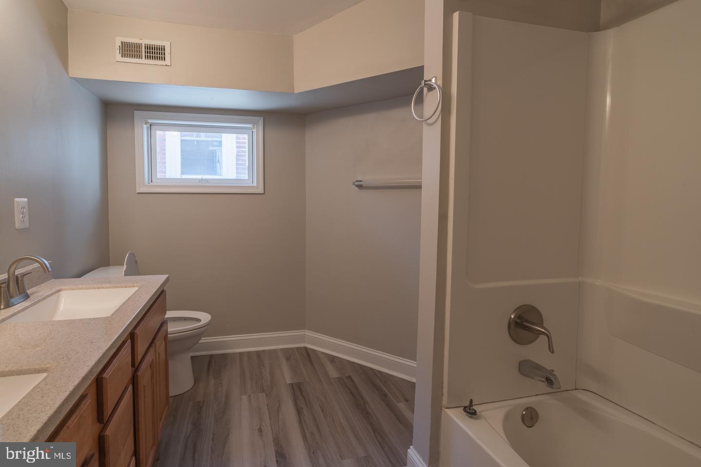 104 S Loudoun STREET Unit: 1