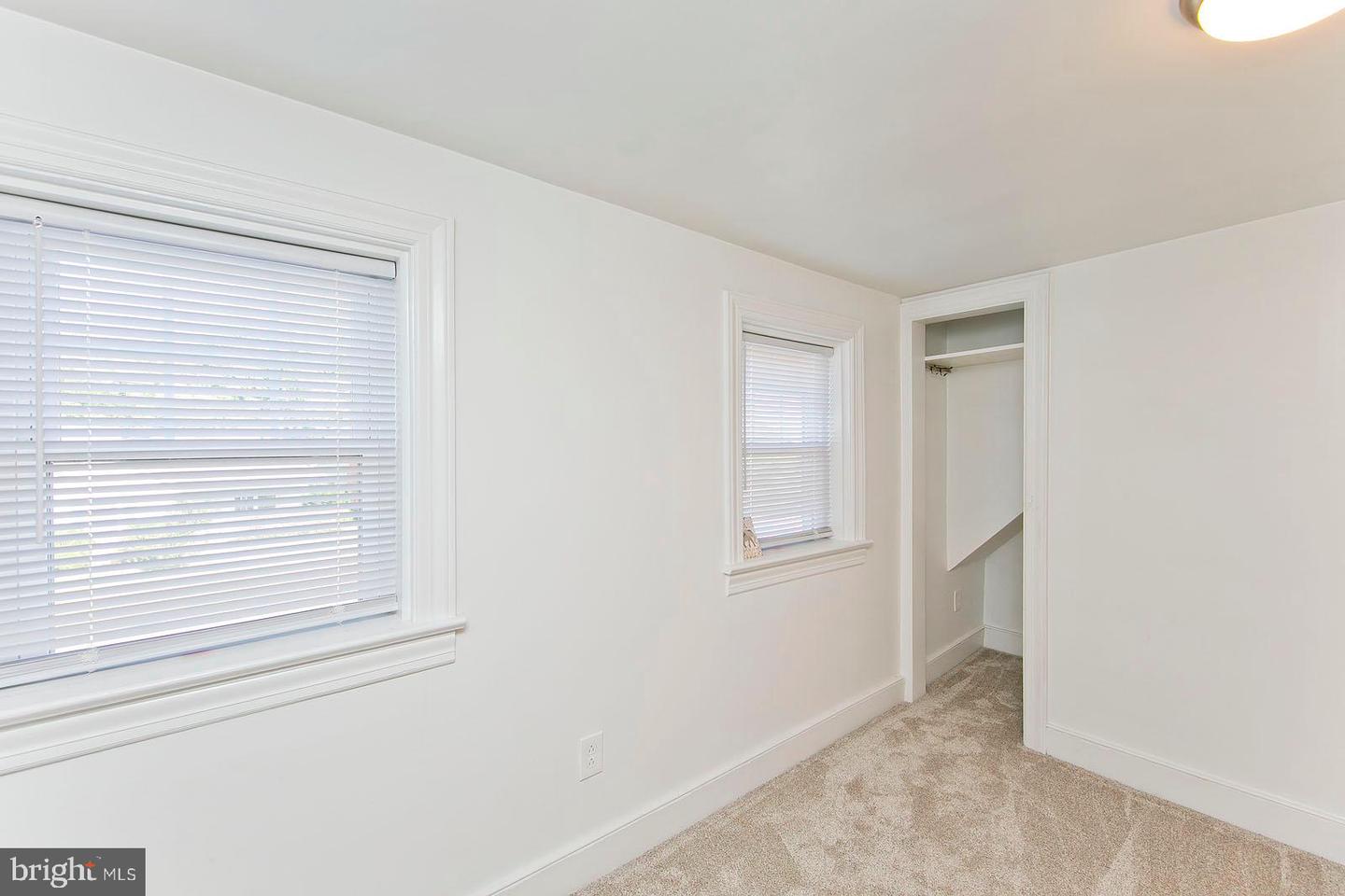 211 Bellview AVENUE