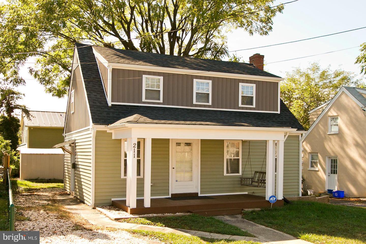 211 Bellview AVENUE