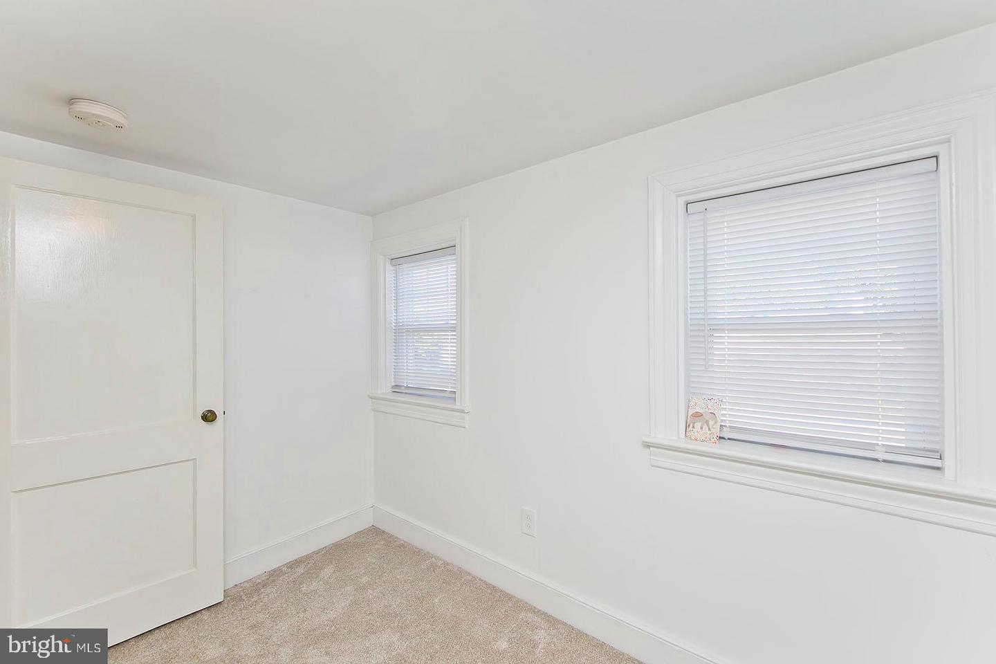 211 Bellview AVENUE