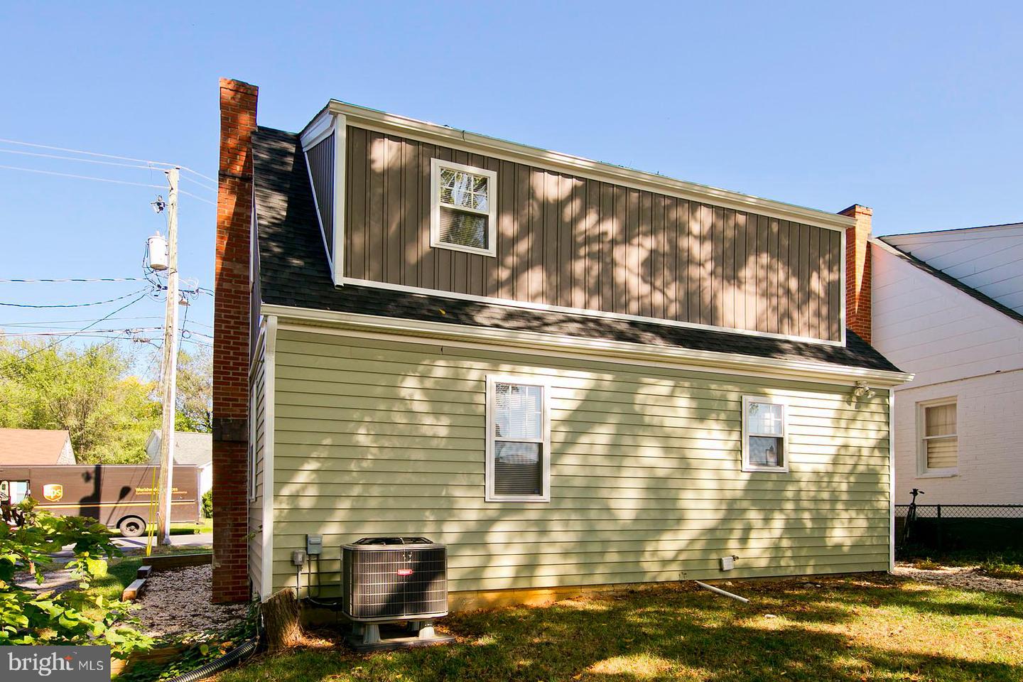 211 Bellview AVENUE
