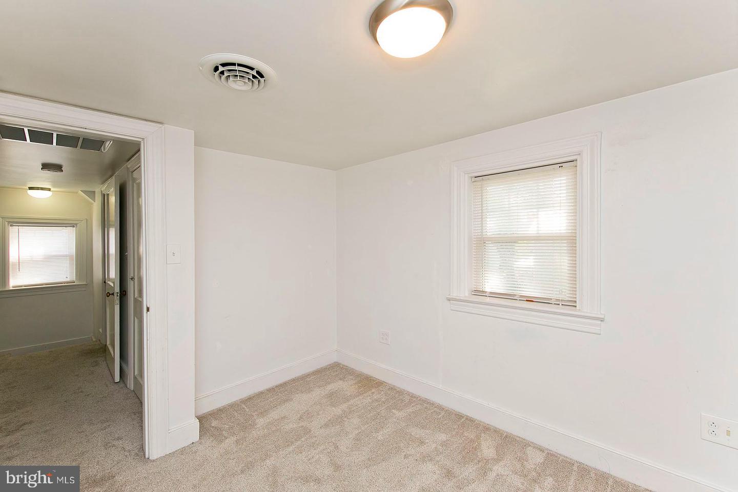 211 Bellview AVENUE