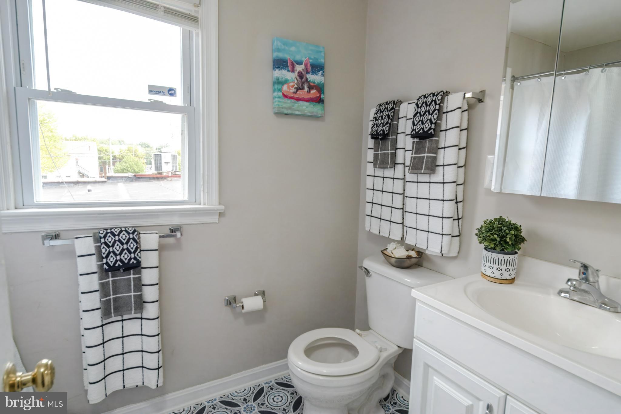 104 S Loudoun STREET Unit: 2
