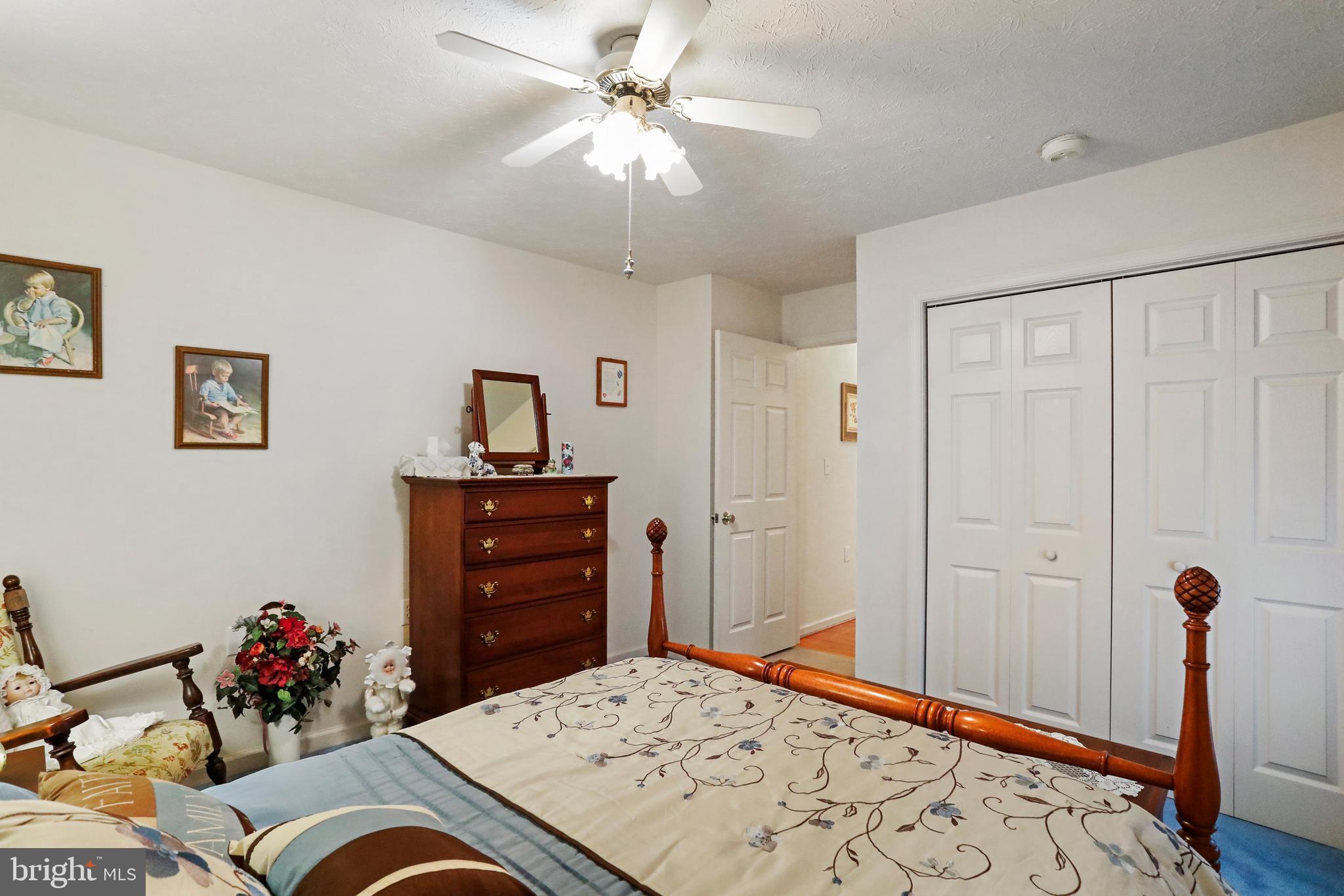 209 W Cedarmeade AVENUE