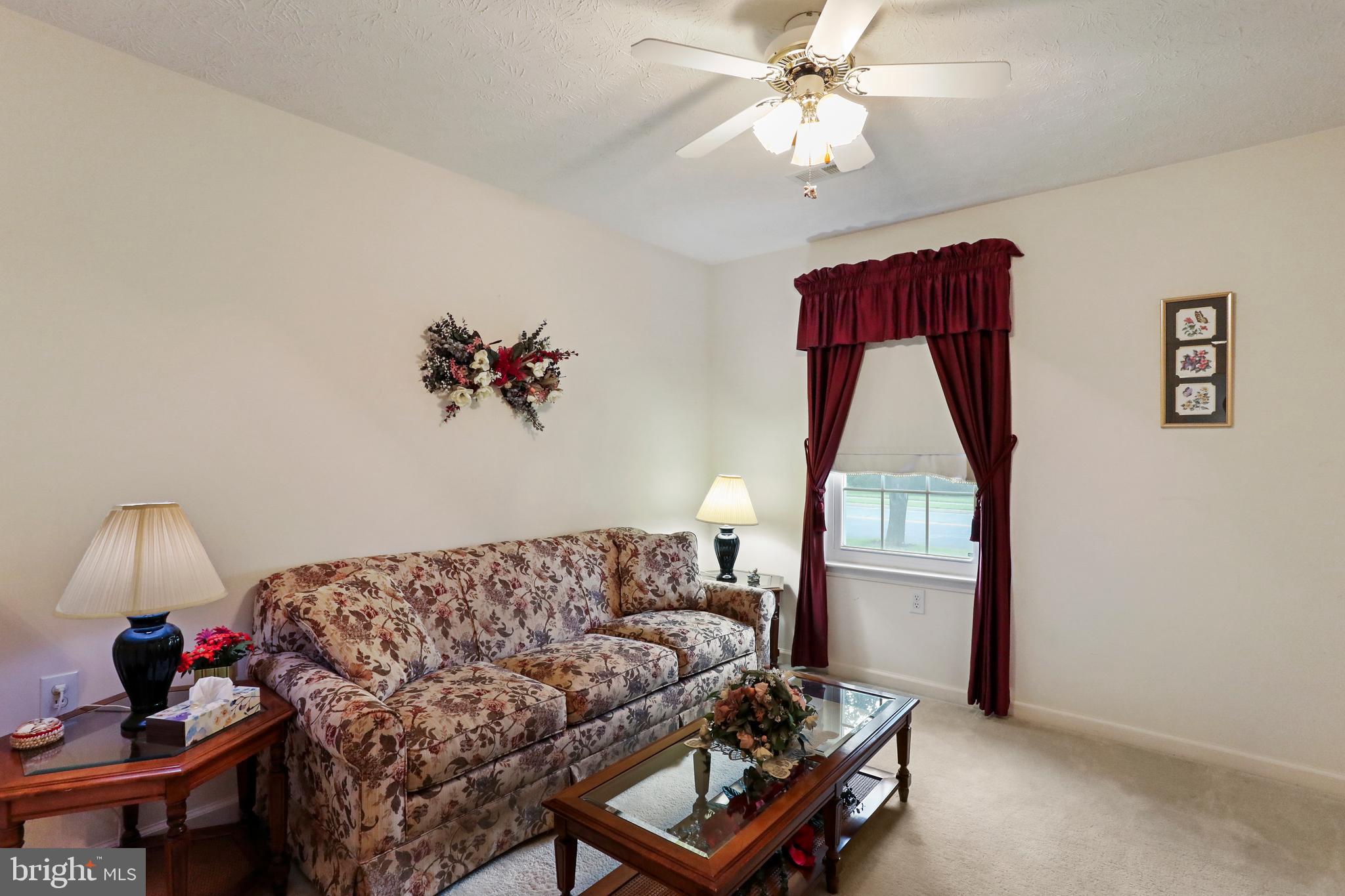 209 W Cedarmeade AVENUE