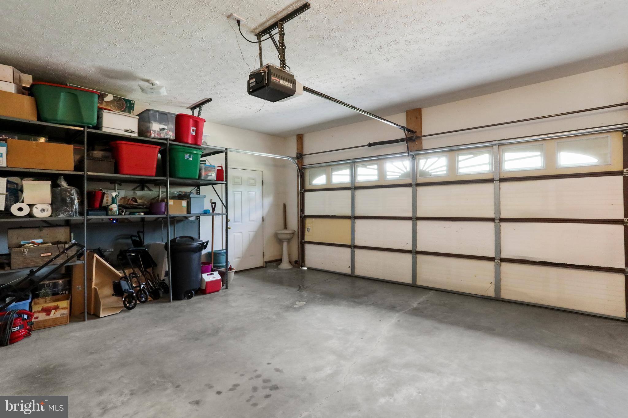 209 W Cedarmeade AVENUE