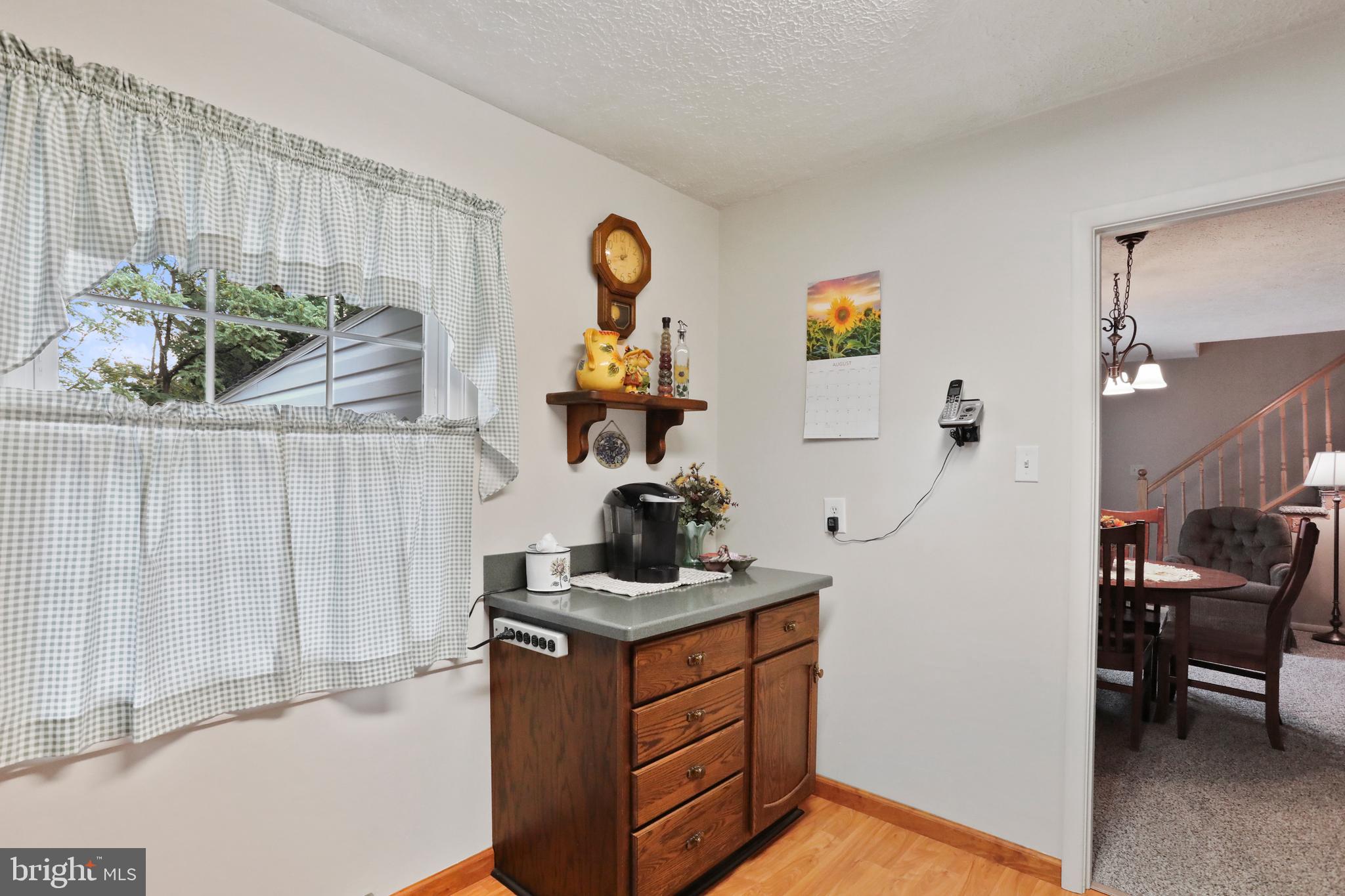 212 W Cedarmeade AVENUE