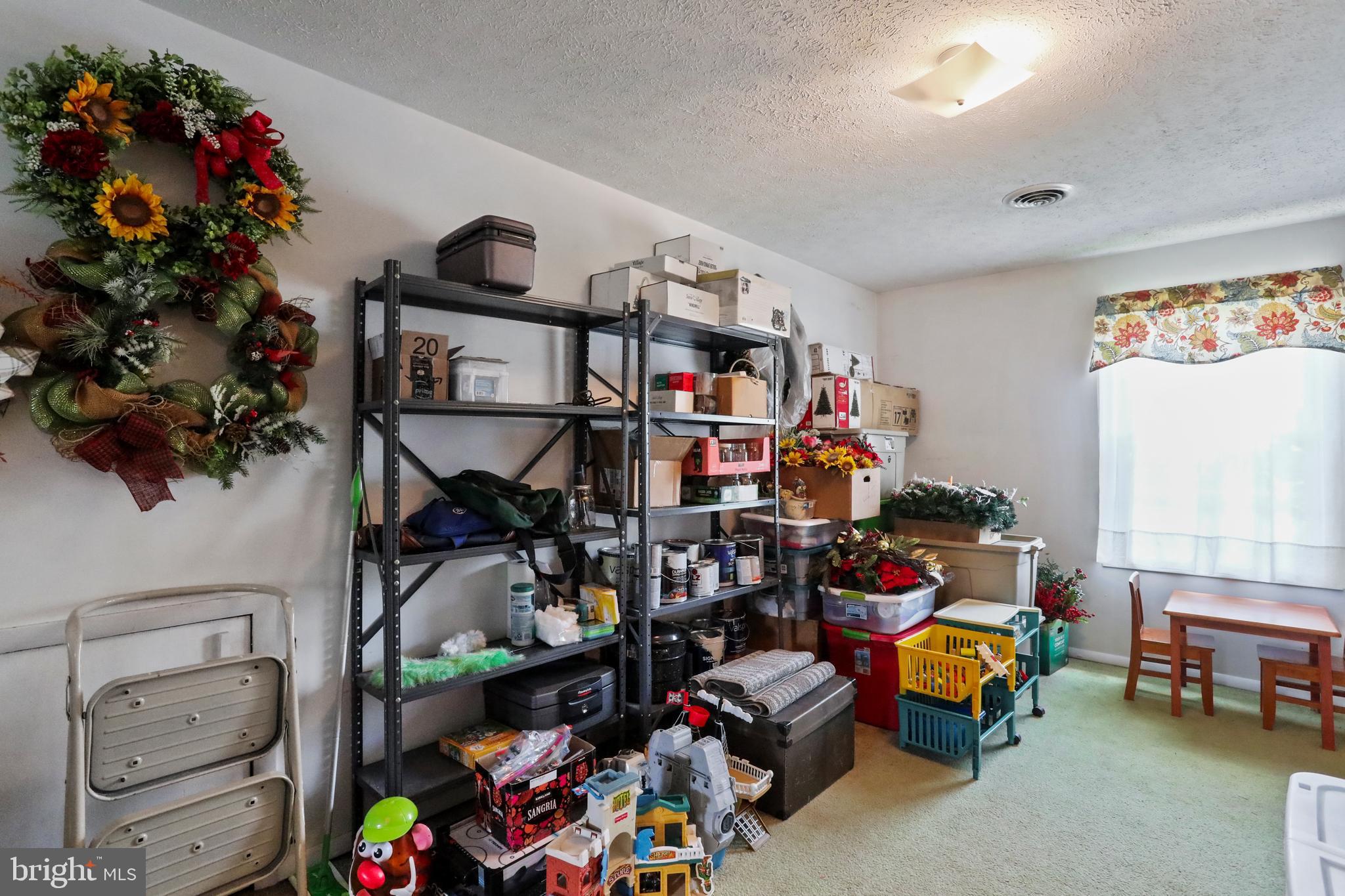 212 W Cedarmeade AVENUE