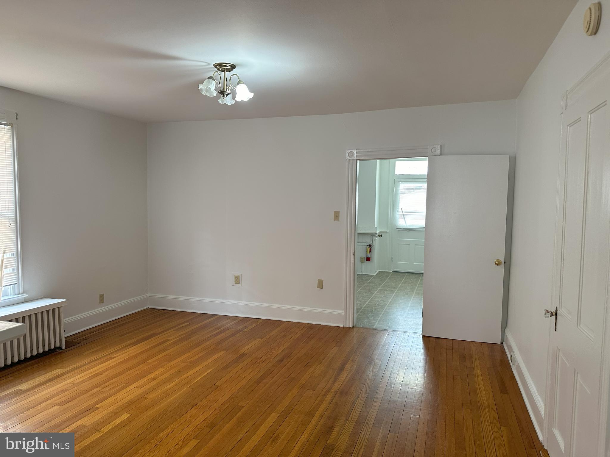 506 N LOUDOUN STREET 1