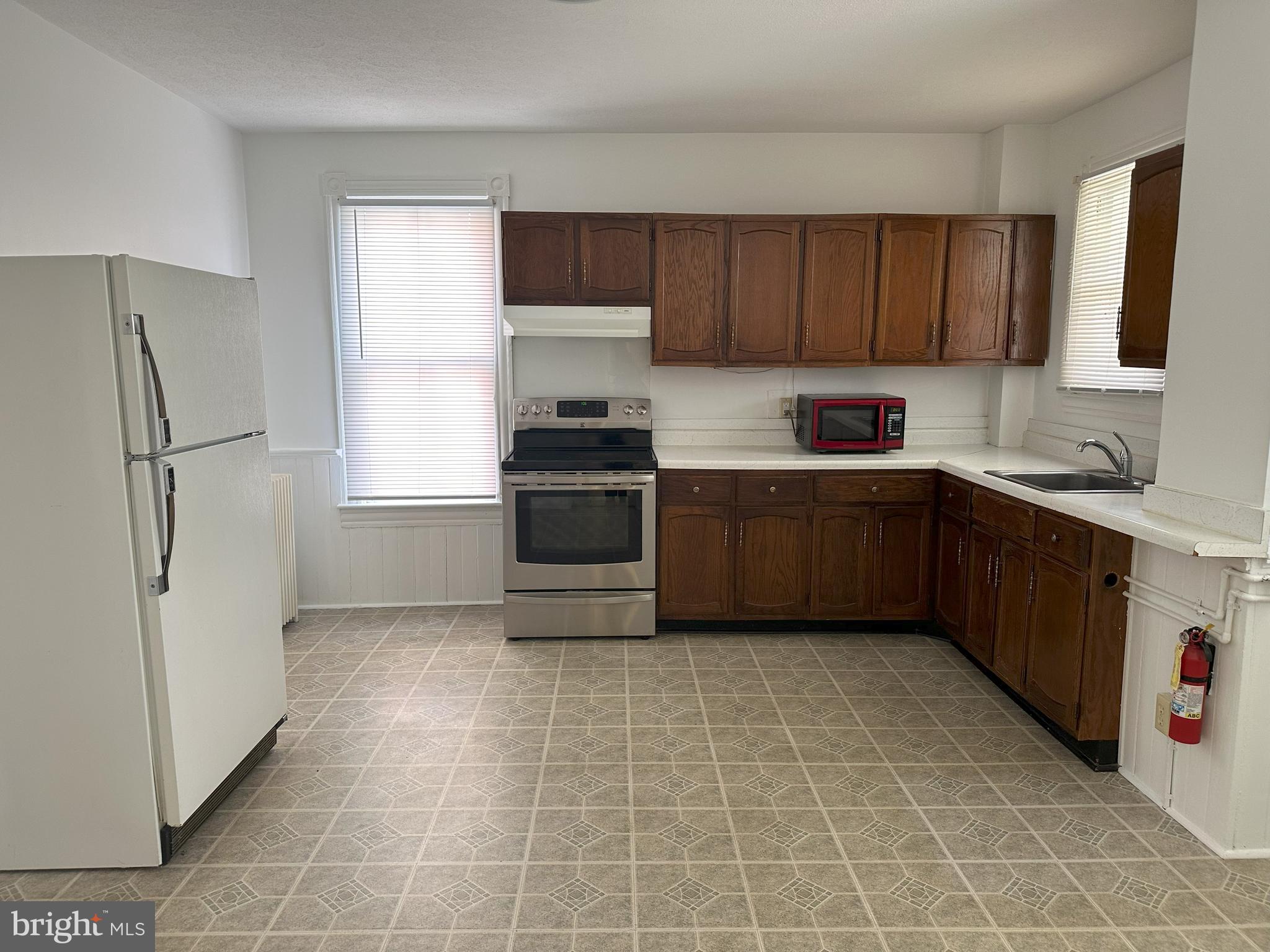 506 N LOUDOUN STREET 1