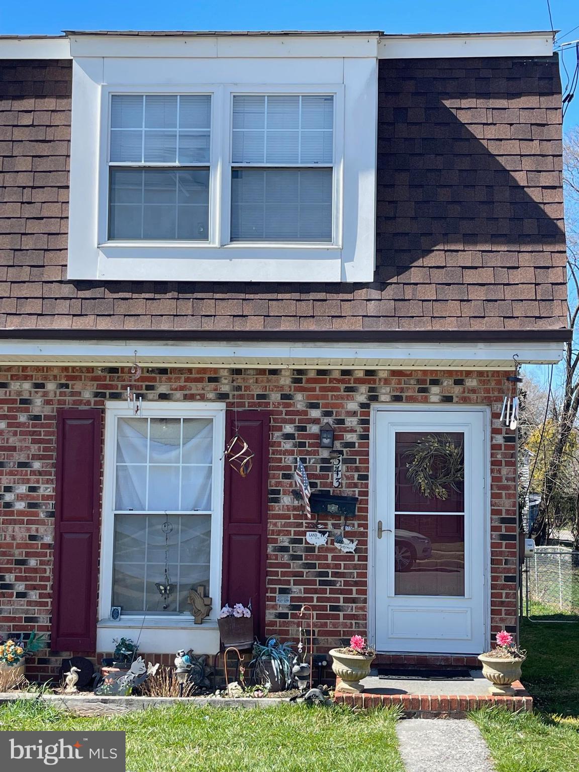 543 Gray Ave