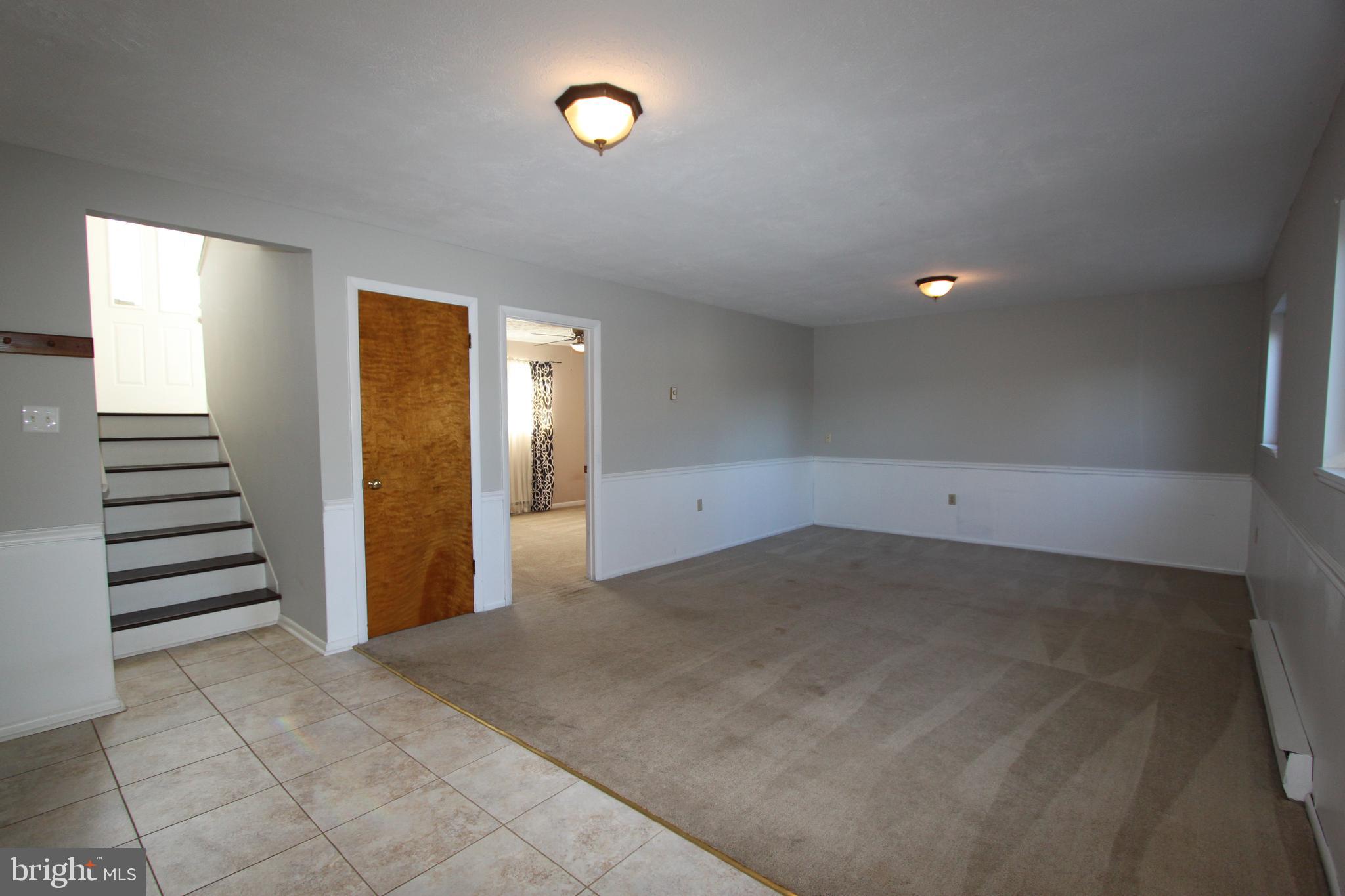 1517 CAROLINE STREET