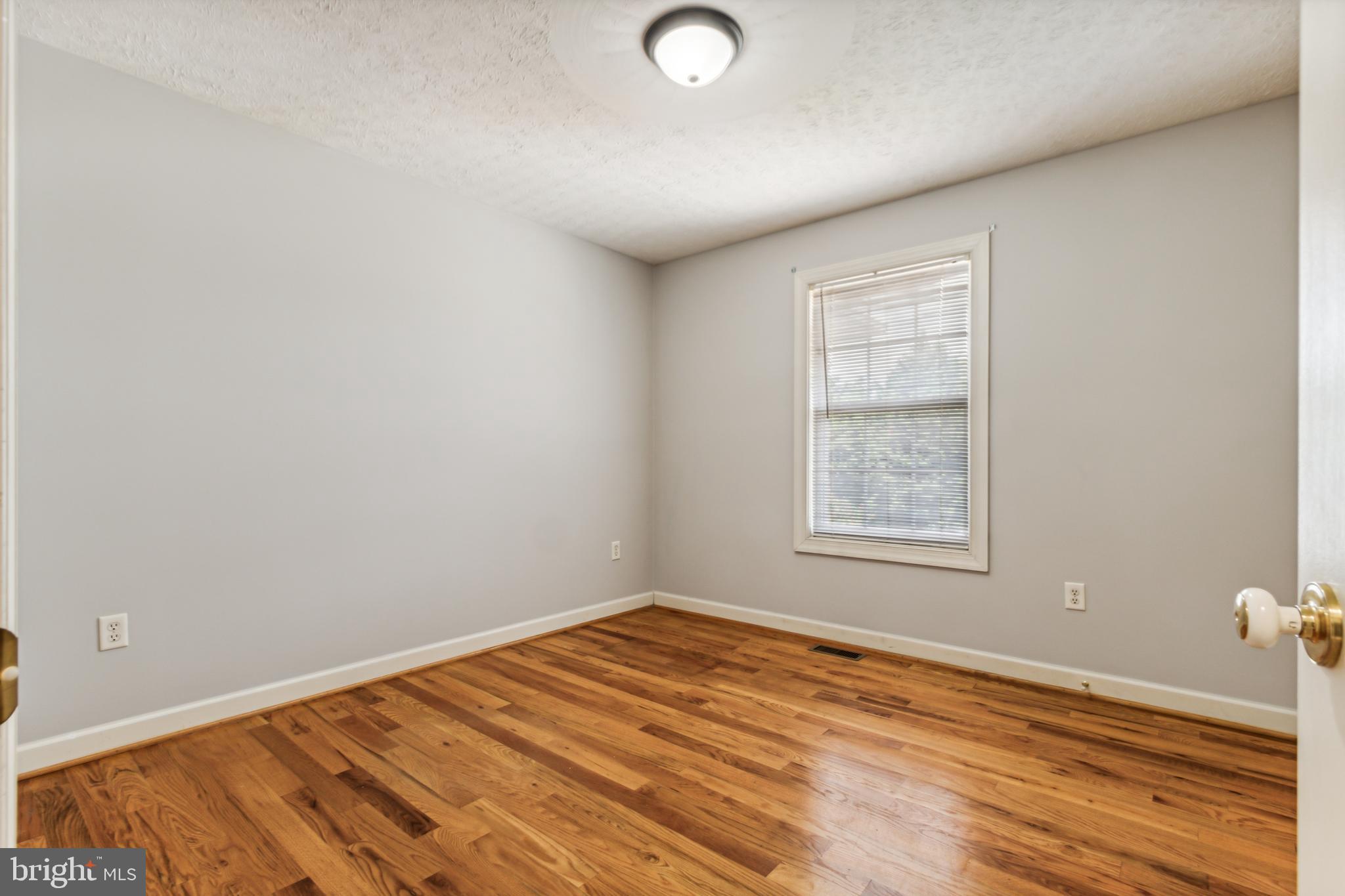 609 Quartzite Cir