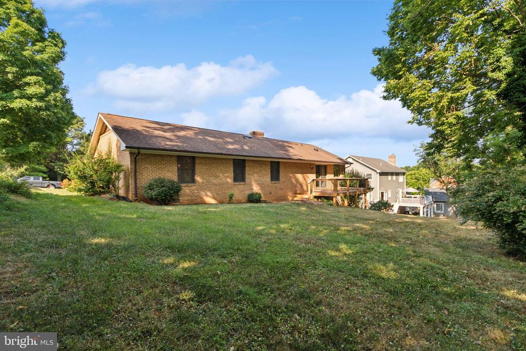 648 Bellview Ave